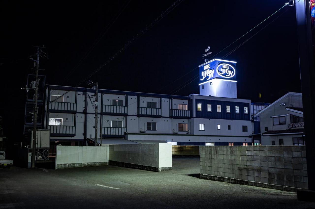 松山自由酒店（仅限成人） 外观 照片